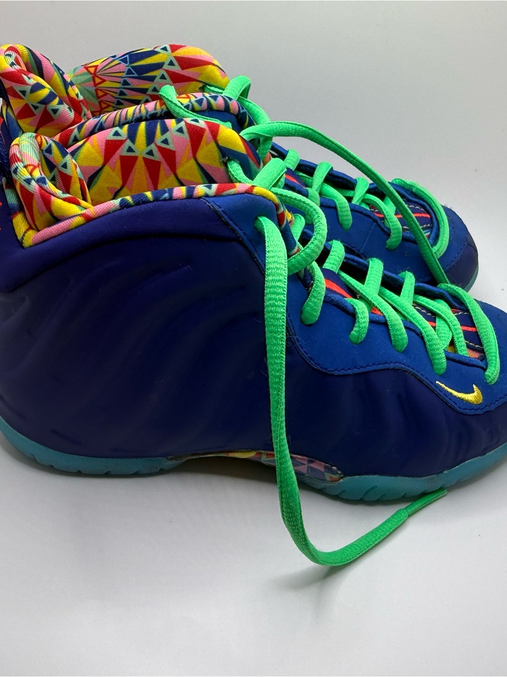 Nike Little Posite One Kaleidoscope Basketball shoe kids size 13 C DZ5190-400